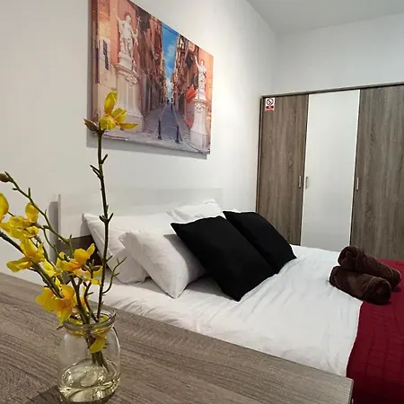 Tjs 2 Apartament Gzira