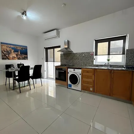 Tjs 2 Gzira