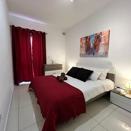 Apartment Tjs 2