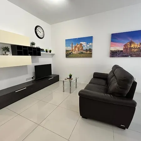 Tjs 2 * Gżira