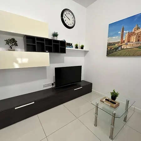Apartment Tjs 2 *